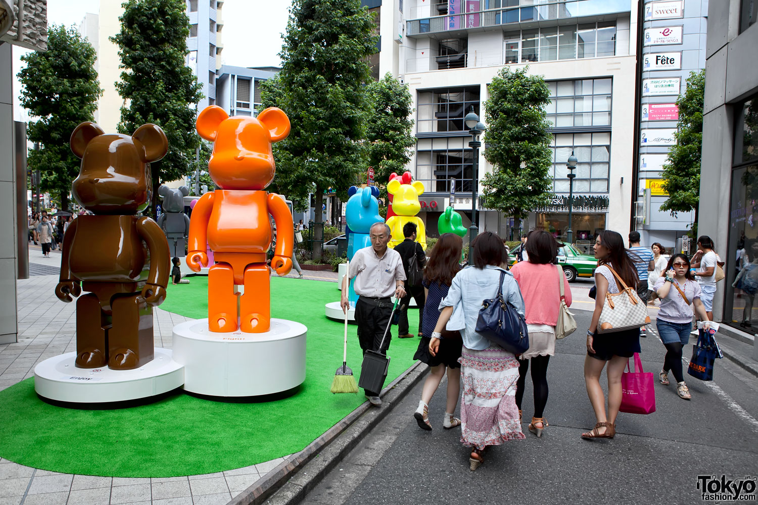 Bearbrick Garden At Parco Shibuya Huge Toys Invade Tokyo