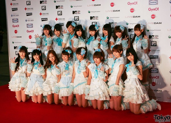 AKB48 at MTV Japan