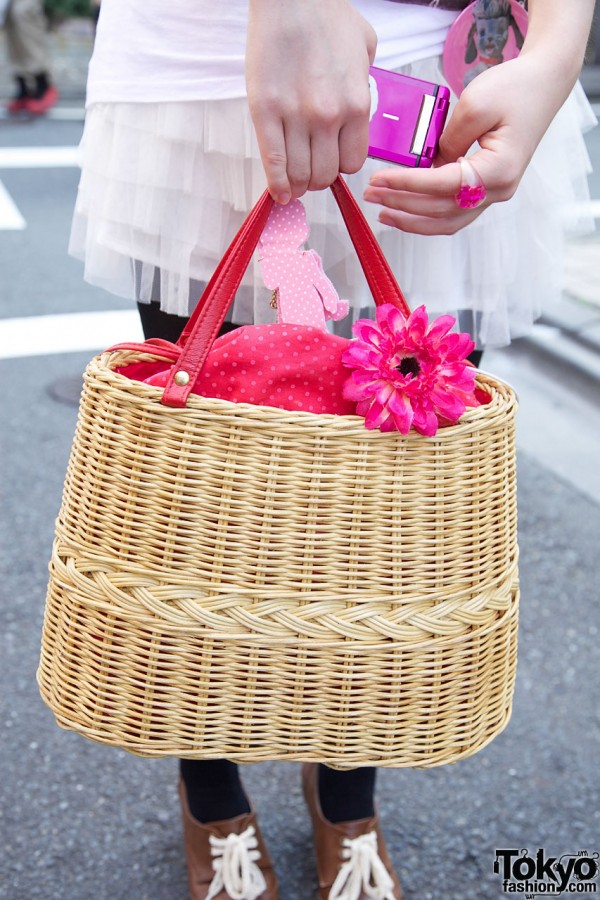 Samantha Thavasa basket purse w/ flower & scarf