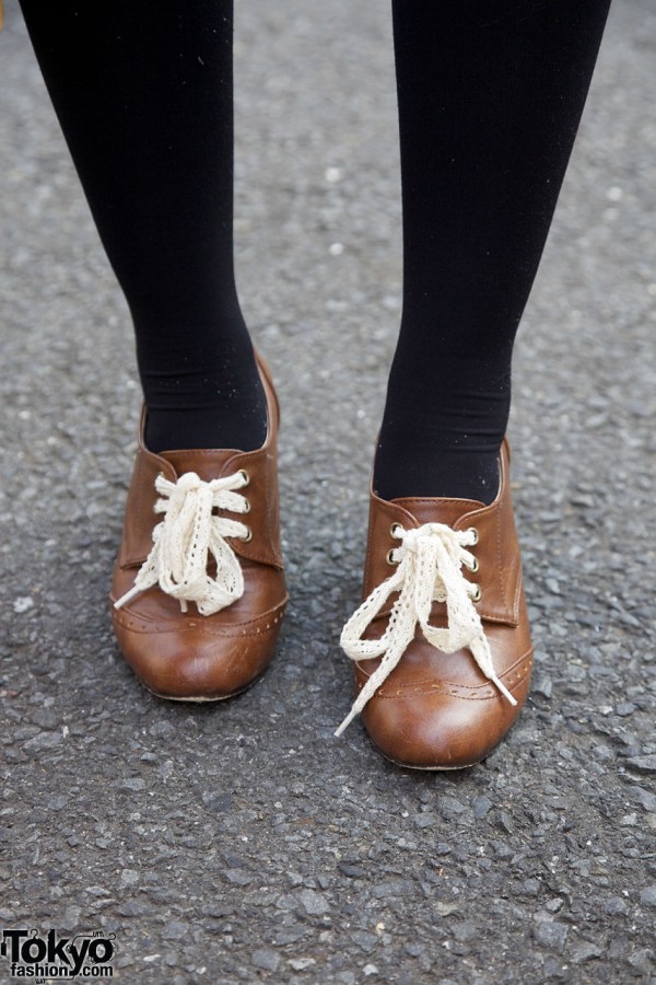 Resale oxfords with lace laces