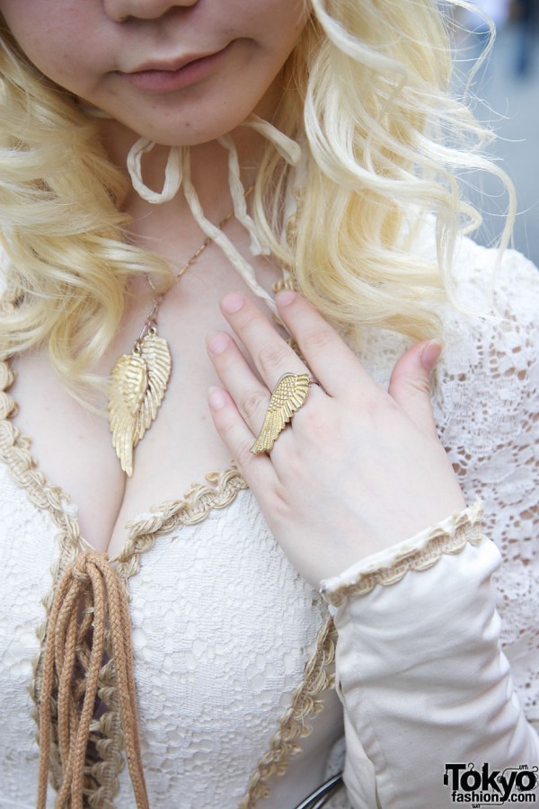 Gold wing necklace & ring