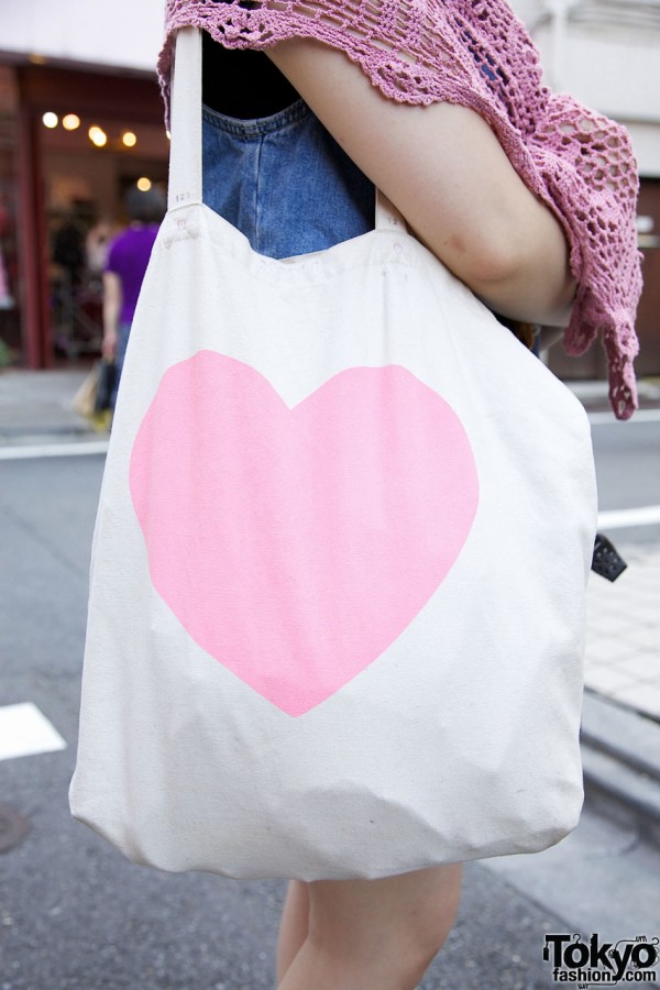 Nadia heart logo bag