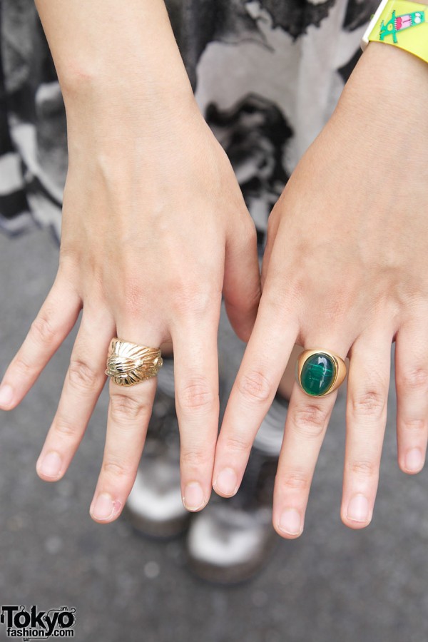 Gold & green stone rings