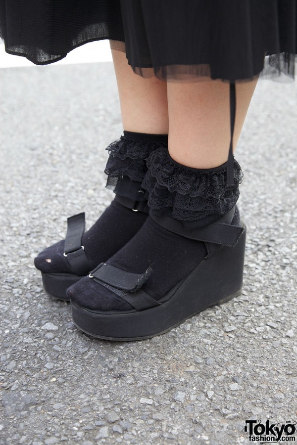 Black wedge sandals & ruffled socks