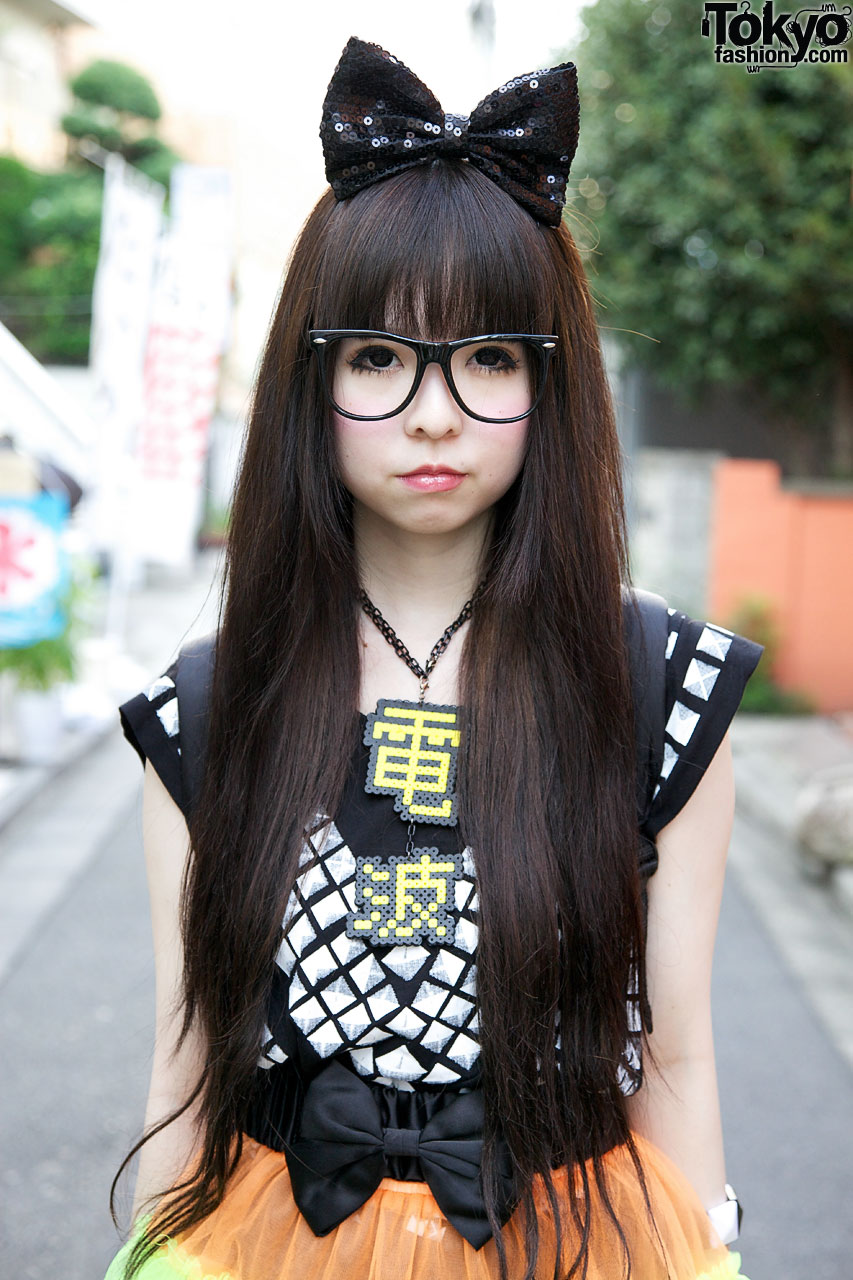 Cute Harajuku Girl In Glasses Tokyo Fashion News