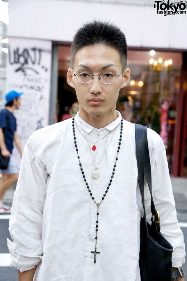 White tunic & rosary bead necklace