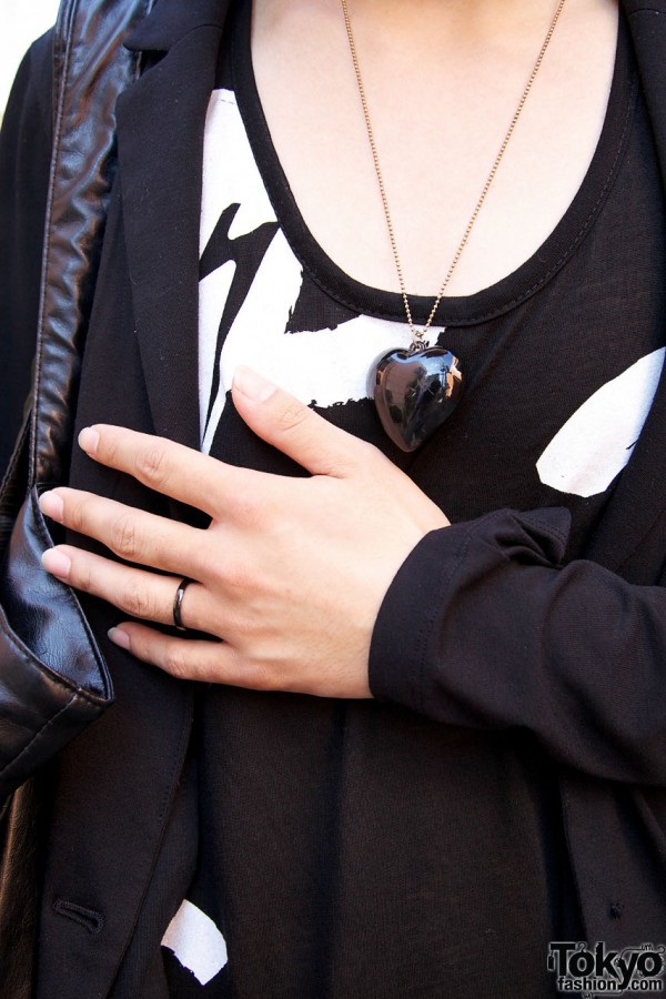 Black heart pendant & ring