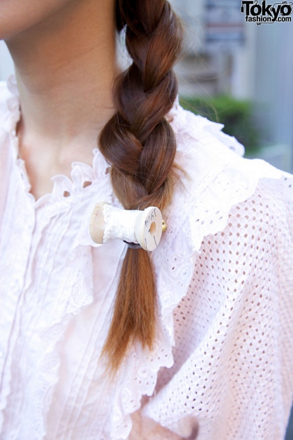 ZOOL thread spool hair fastener in Harajuku