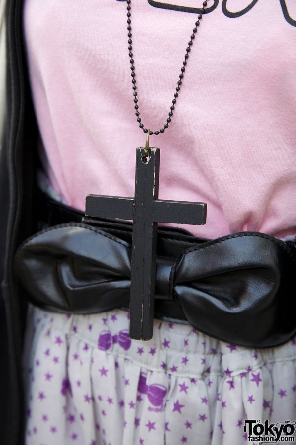 Leather belt & black cross in Harajuku