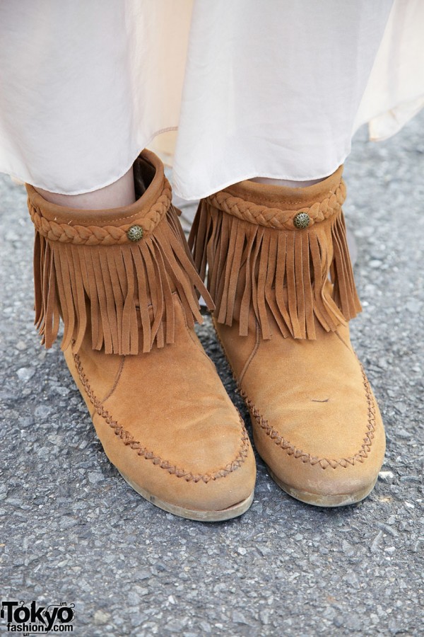 Suede fringed moccasin boots in Harajuku