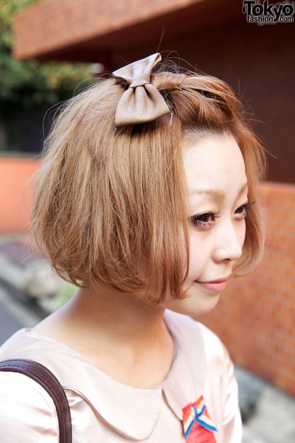 Auburn bob & hair bow in Harajuku