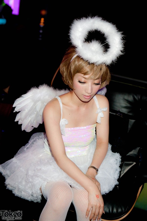 Tokyo Halloween Party by American Apparel (16)