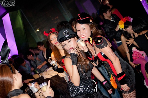 Tokyo Halloween Party by American Apparel (38)