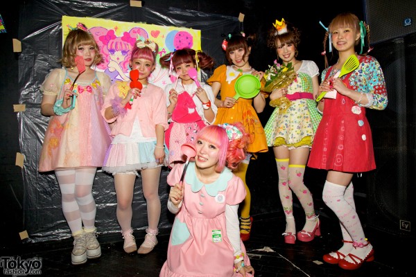 Pop-N-Cute-Harajuku-Party-2012-02-091-600x400.jpg