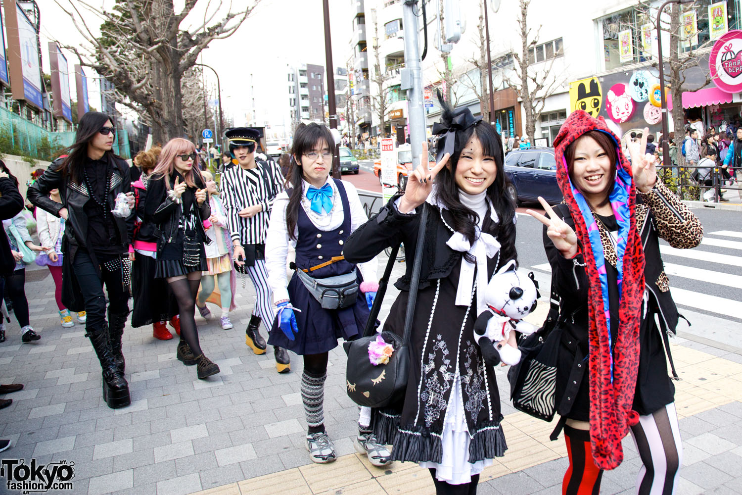 Download this Harajuku Fashion Walk Pictures picture