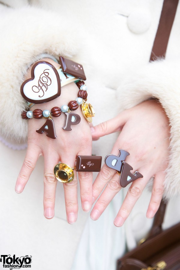 Angelic Pretty rings & bracelets in Harajuku