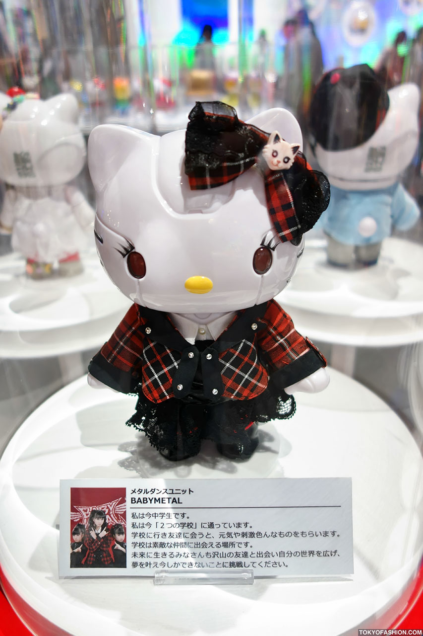 Kittyrobot-Hello-Kitty-Tokyo-2012-003.jpg