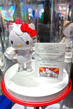 Kittyrobot x Hello Kitty (29)