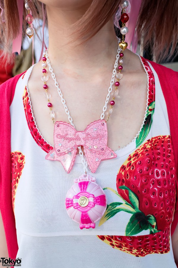 Angelic Pretty Bow Necklace in Harajuku