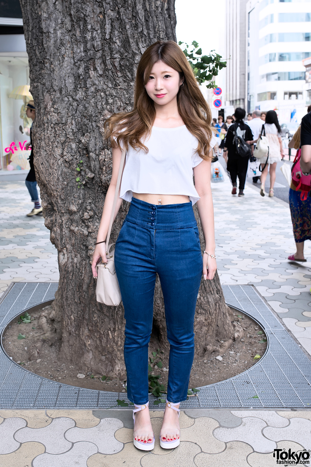 Crop Top, Navel Piercing, High Waist Jeans & Samantha Vega in Harajuku