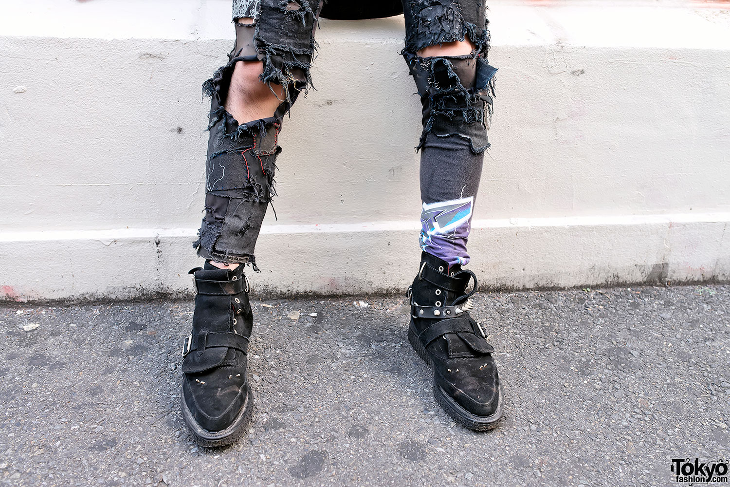 Harajuku Punk Style w/ Mohawk, Leather Vest, Creepers & Ripped Jeans