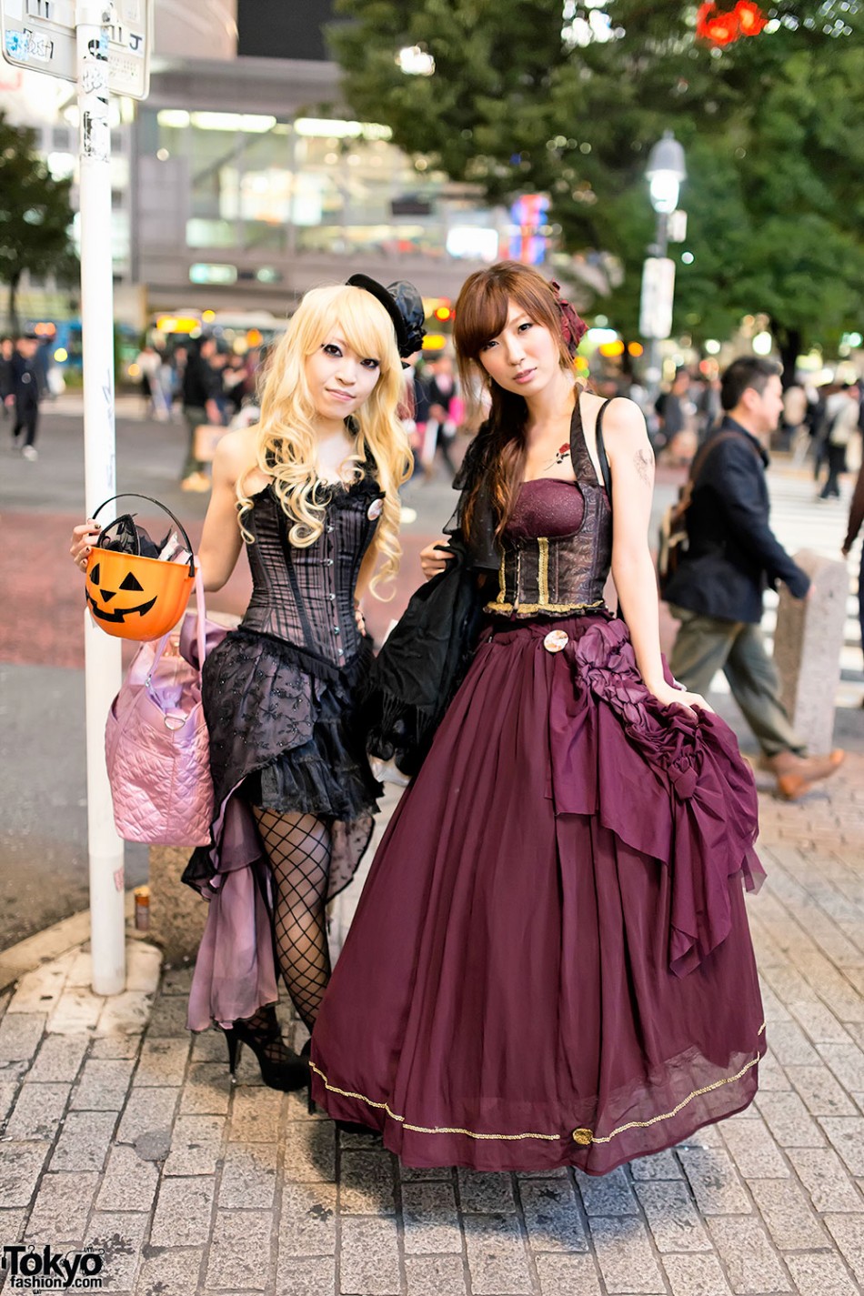 Halloween in Japan Shibuya Street Party Costume Pictures
