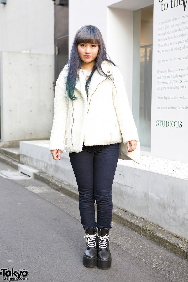 Fuzzy Jacket & Skinny Jeans in Harajuku