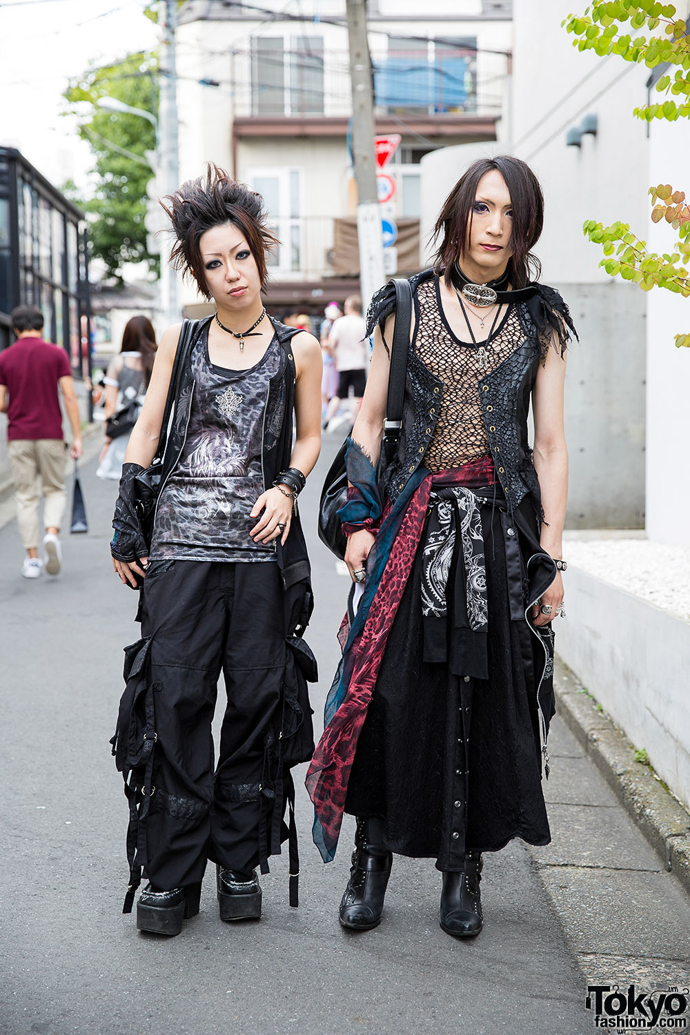 Visual Kei Fans in Harajuku w/ h.NAOTO, Chrome Hearts, Yosuke & New Rock