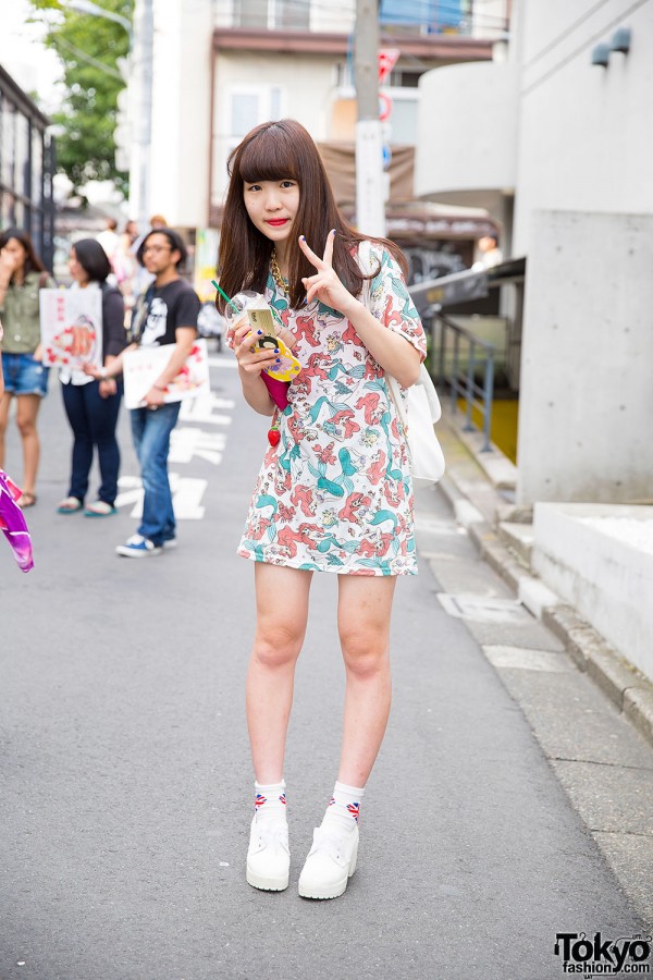 Harajuku Girl in Disney Ariel TShirt Dress, WEGO Backpack