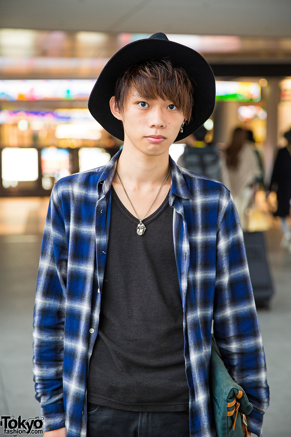 Shibuya Guy In Hat Wego Plaid Shirt Jacket Skinny Jeans