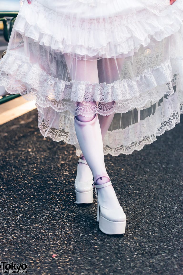 White Lolita Fashion In Harajuku W Mr Corset Na H Triple Fortune