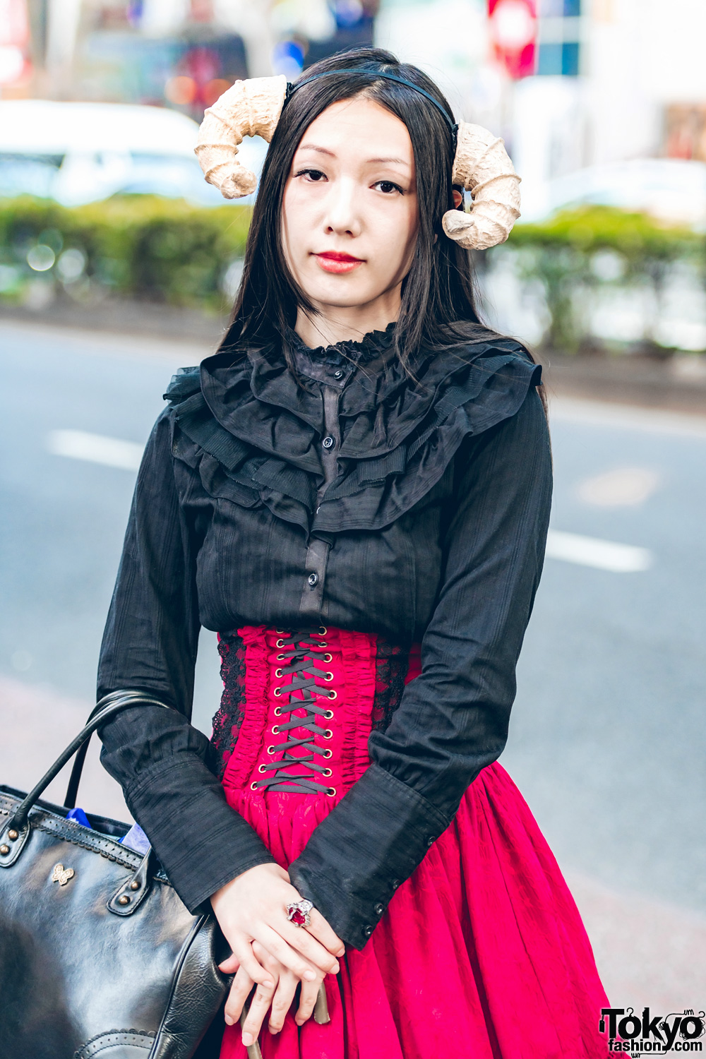 Horned Harajuku Girl in Gothic Lolita Fashion w/ Black 