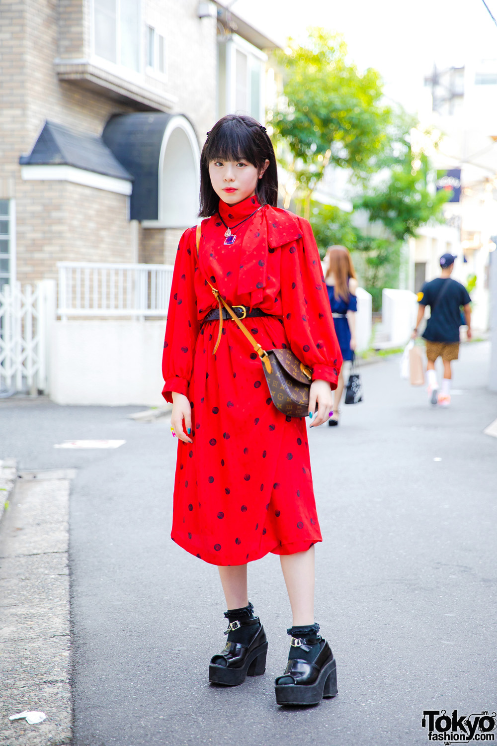 Harajuku Vintage Street Style w/ Polka-Dot Dress, Oh Pearl, Kinji, Louis Vuitton Bag, Bubbles ...