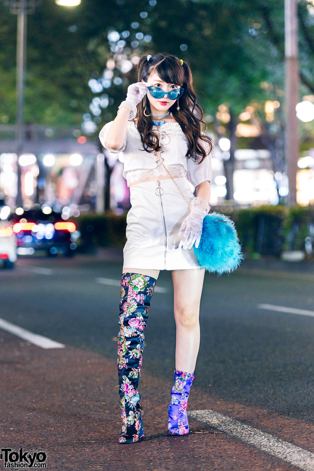 Japanese Idol in Lace & Floral Street Style w/ Agijagi, Kobinai, Yello