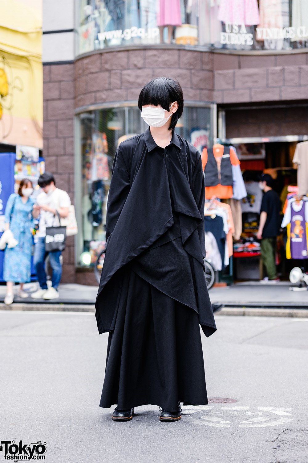 Monochrome Minimalist GGD Tokyo Street Style in Harajuku w/ Face Mask, Asymmetrical Top, Maxi Skirt & Foot Style Boots