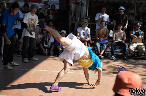 Tokyo Breakdancers