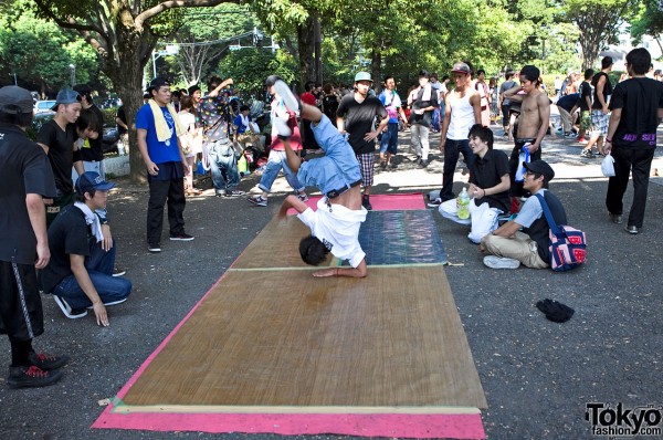 Tokyo Breakdancing
