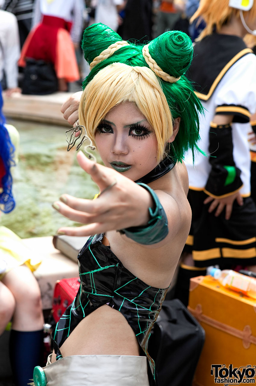 Comiket Cosplay Pictures – Summer 2010