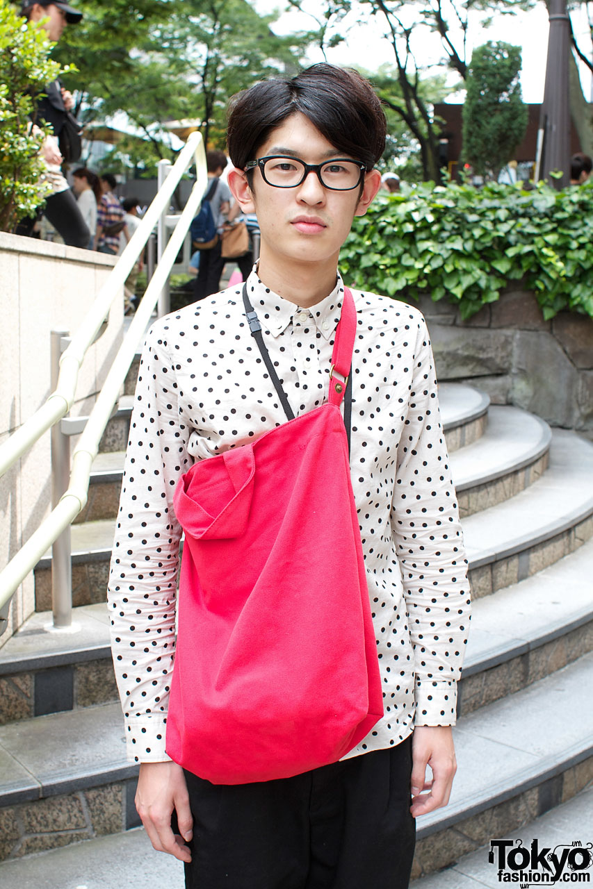 Glasses, Midwest Dotted Shirt and Resale Shorts – Tokyo Fashion