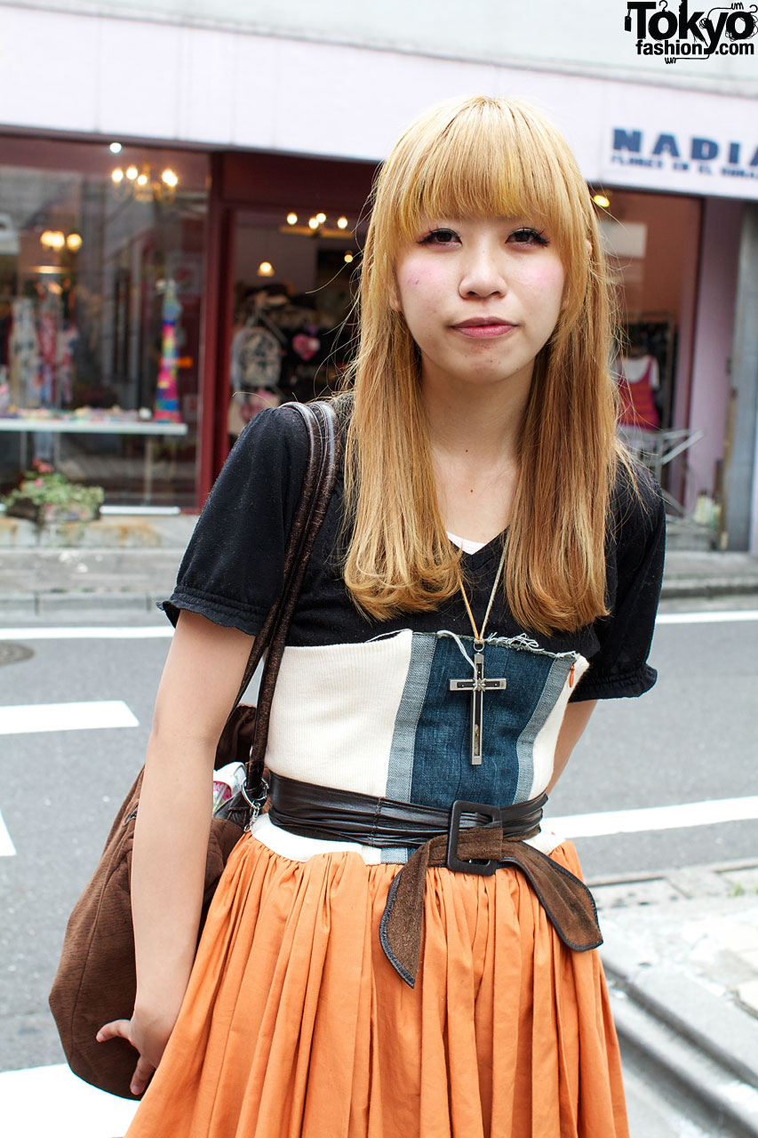 Japanese Gothic Lolita Street Style in Harajuku w/ MR 