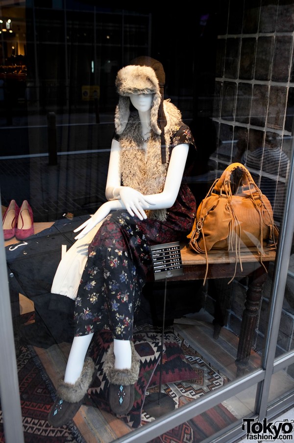 Tokyo Fashion Trend: Fur Boots, Furry Leg Warmers