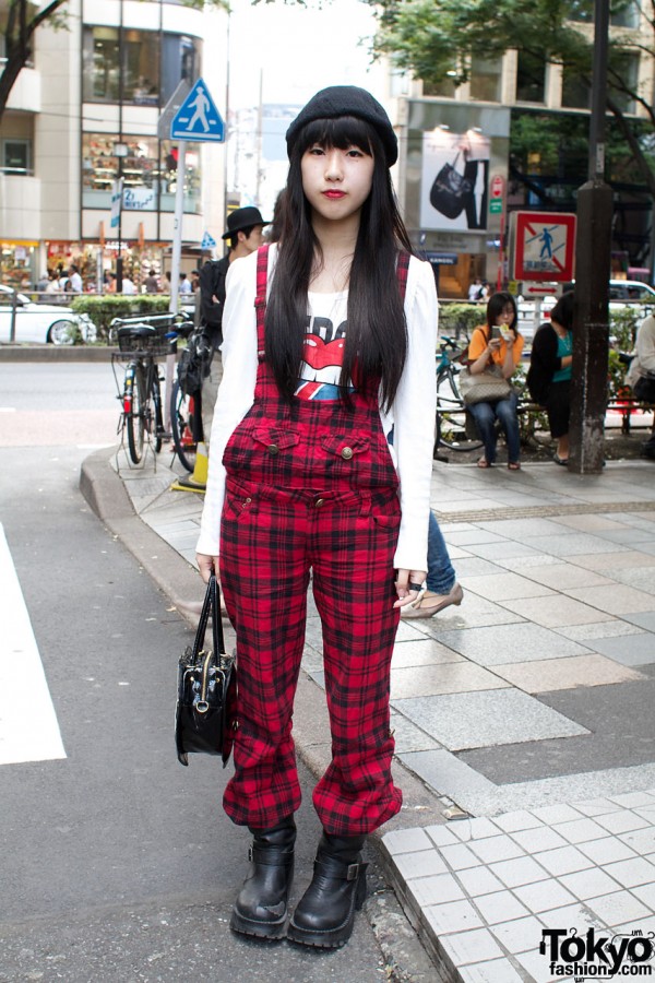 Kinji Fan in Plaid Overalls & Black Beret – Tokyo Fashion