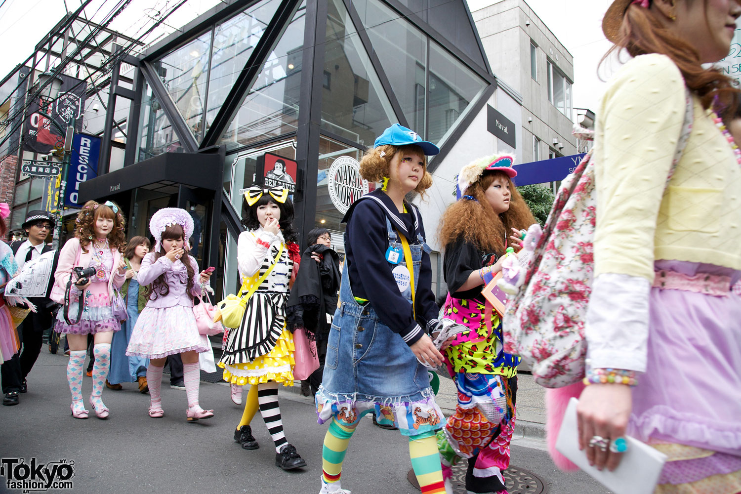 Harajuku Fashion Walk Pictures