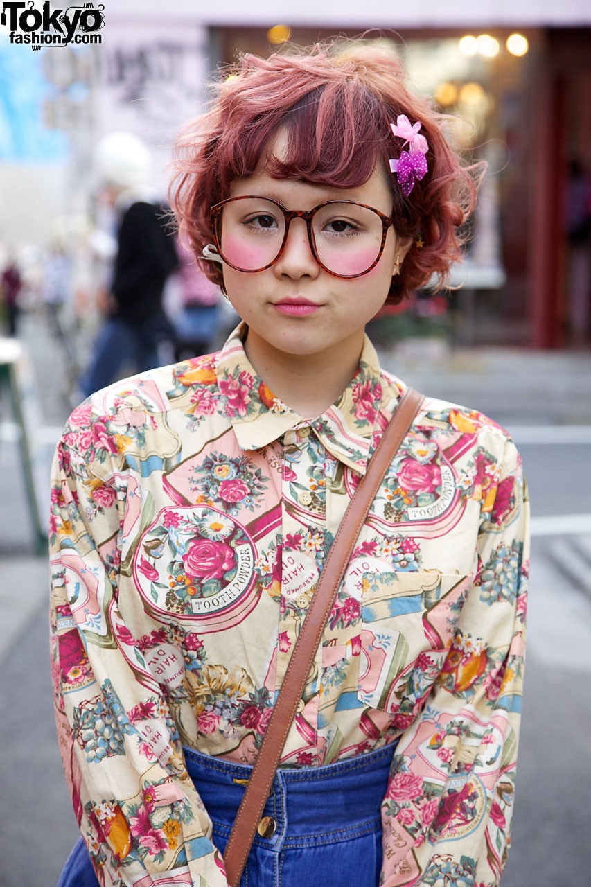 Big Glasses Girl w/ Cute Hair & Makeup in Harajuku – Tokyo Fashion