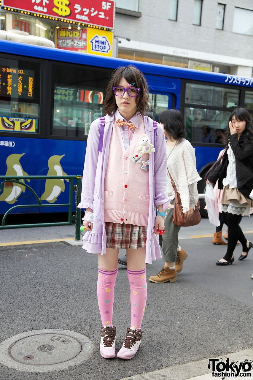 Japanese Schoolgirl Spank