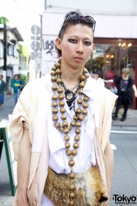Japanese Guy With Eye Makeup
