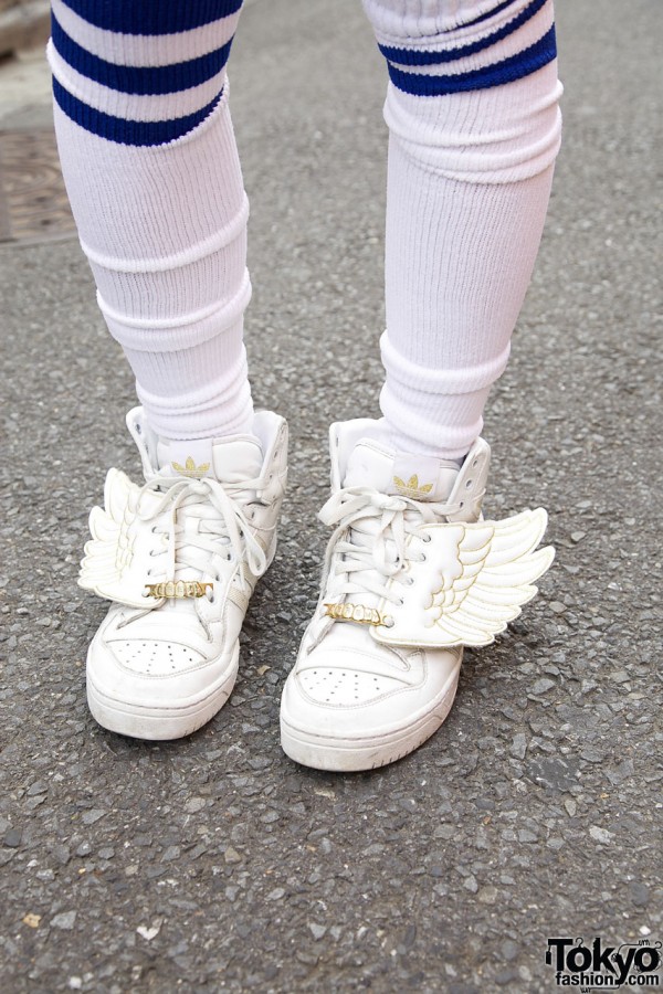 Jeremy Scott x ADIDAS wing sneakers