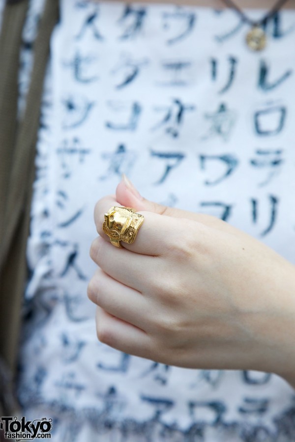 Vintage Looking Ring in Harajuku