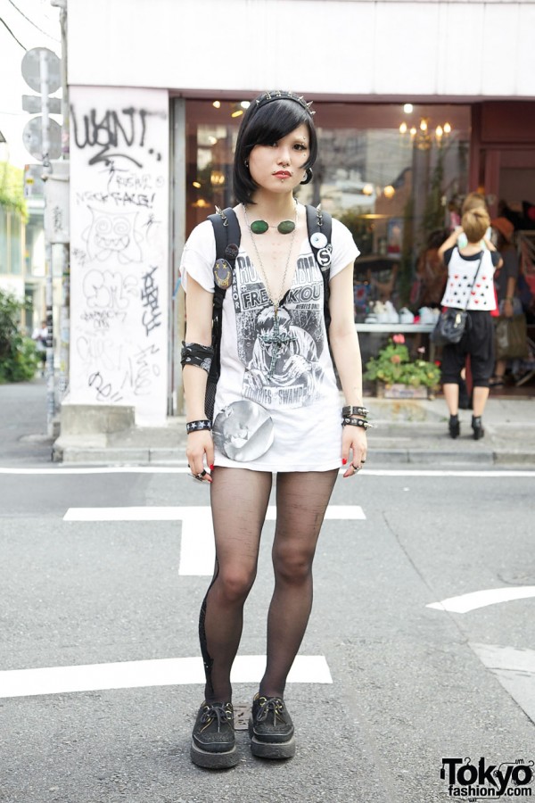 Pierced Harajuku Girl’s Zombie Dress, Creepers & Screw Cross Necklace