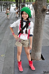 Tokyo Girls Collection Street Fashion